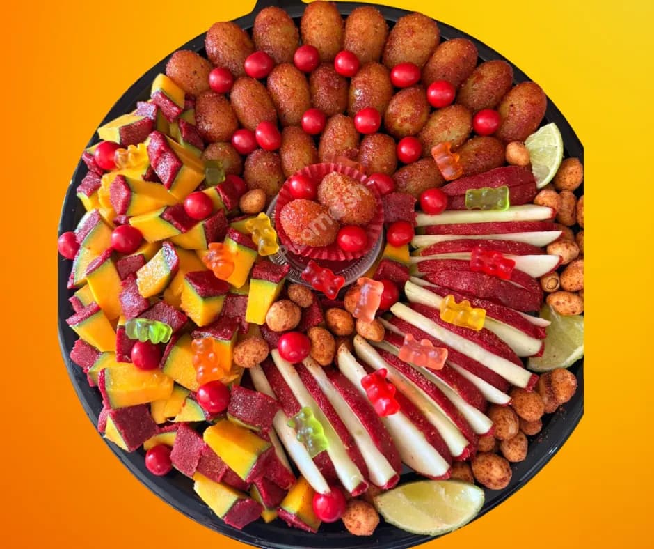 Charola Mix Mango Enchilado + Manzana Enchilada + Uva Enchilada